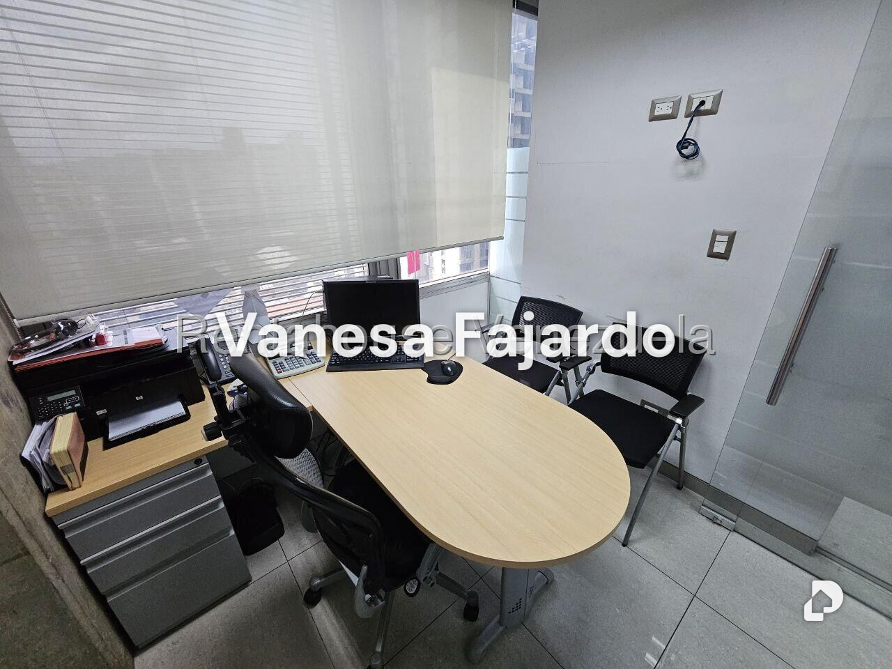 Oficina en La Candelaria, Caracas – 27