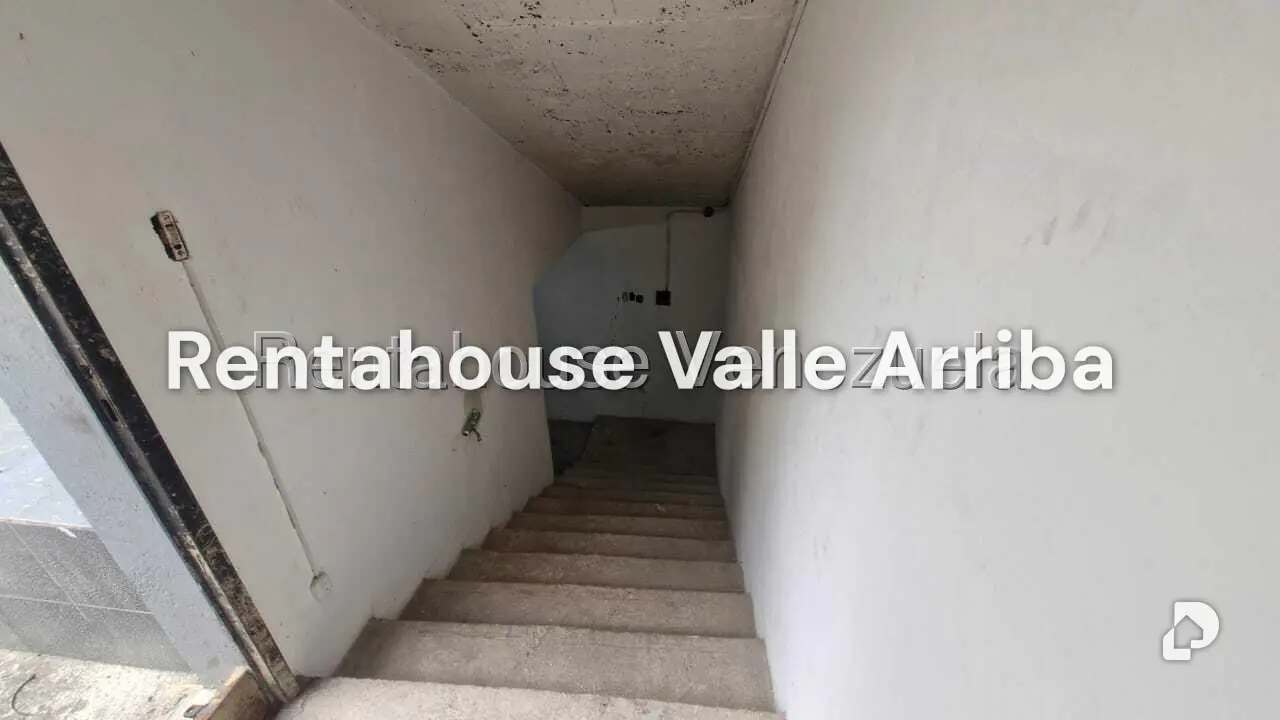 Local comercial en Las Minas, Caracas – 12