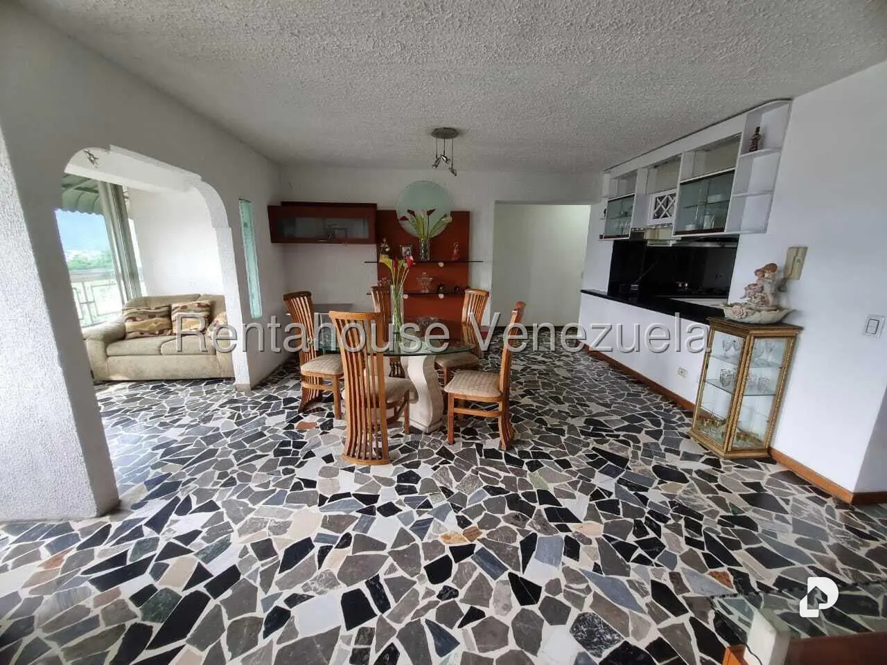 Apartamento en Colinas de Santa Mónica, Caracas – 2