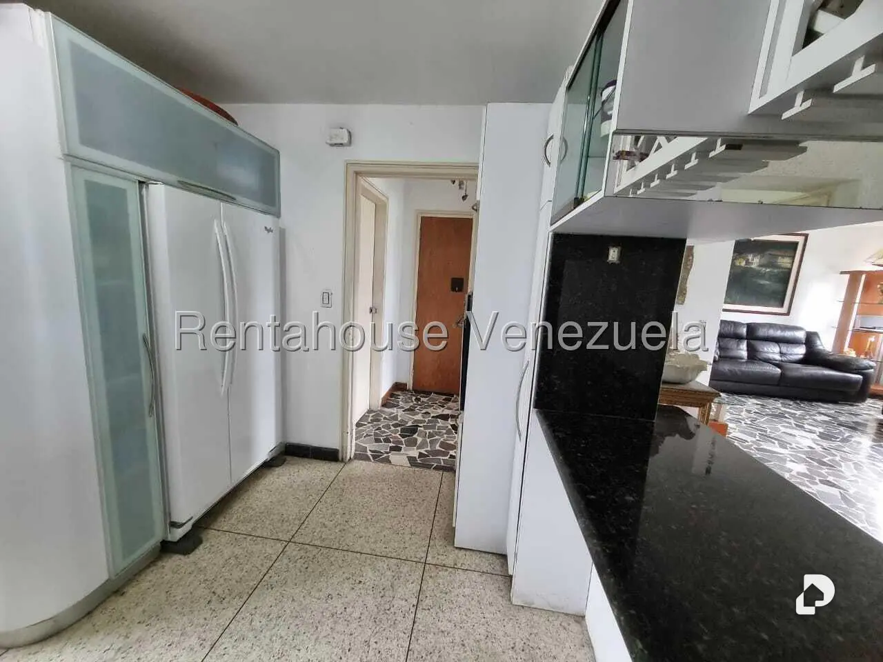 Apartamento en Colinas de Santa Mónica, Caracas – 12