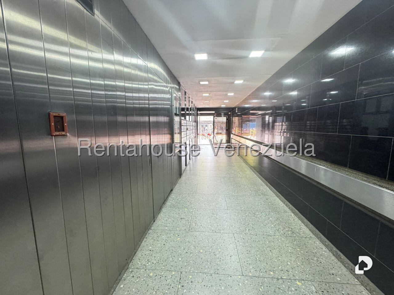 Oficina en Parroquia Altagracia, Caracas – 2
