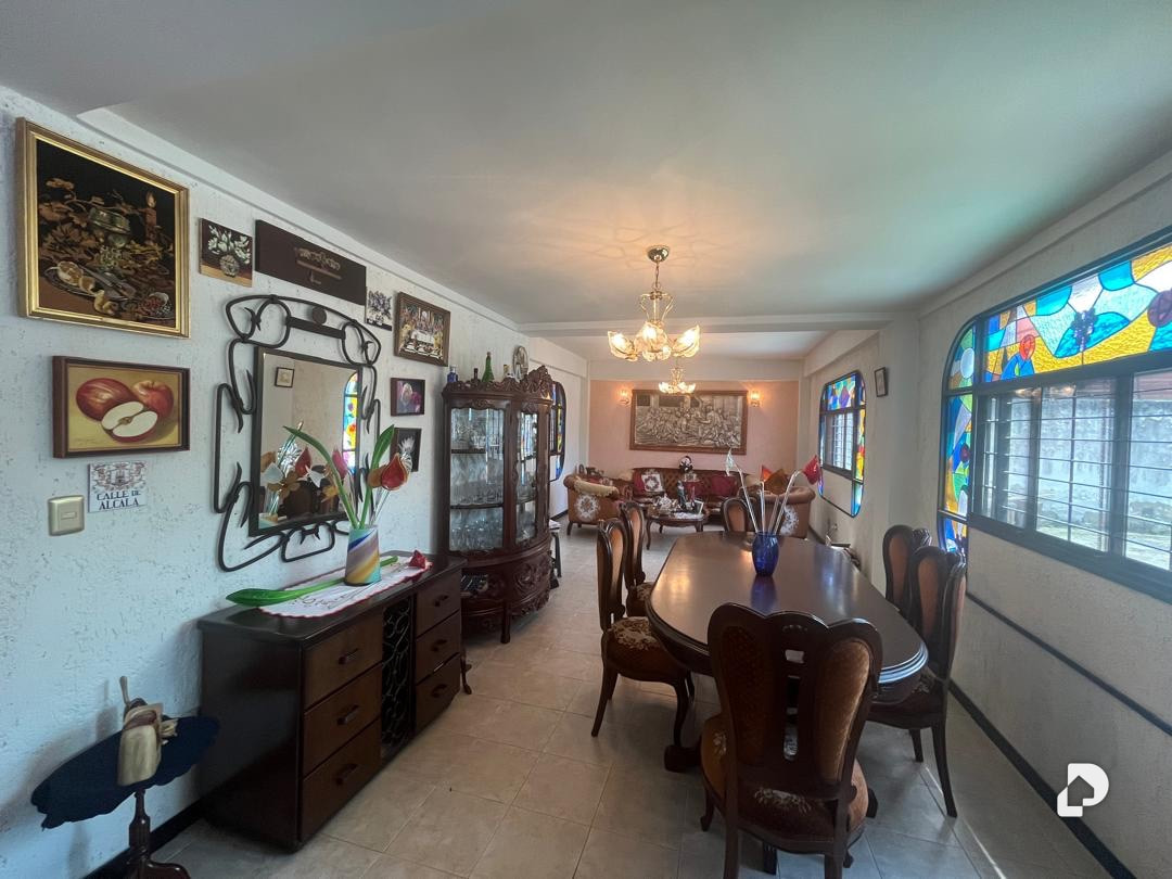 Casa en Los Teques – 13