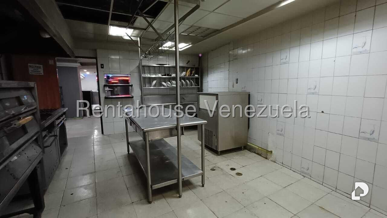 Local comercial en Colinas de Bello Monte, Caracas – 18