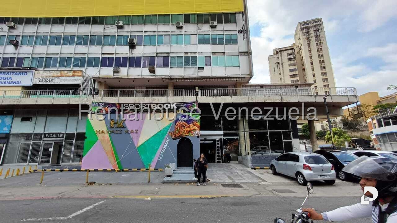 Local comercial en Colinas de Bello Monte, Caracas – 1