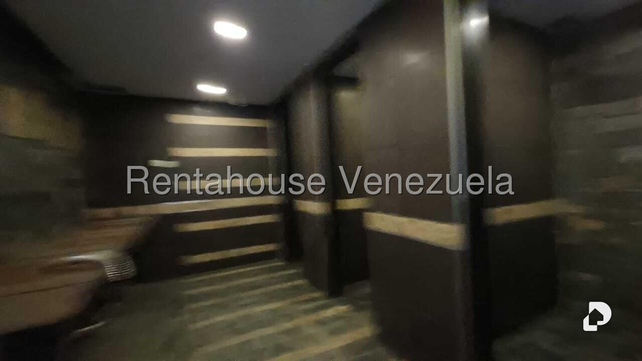 Local comercial en Colinas de Bello Monte, Caracas – 21