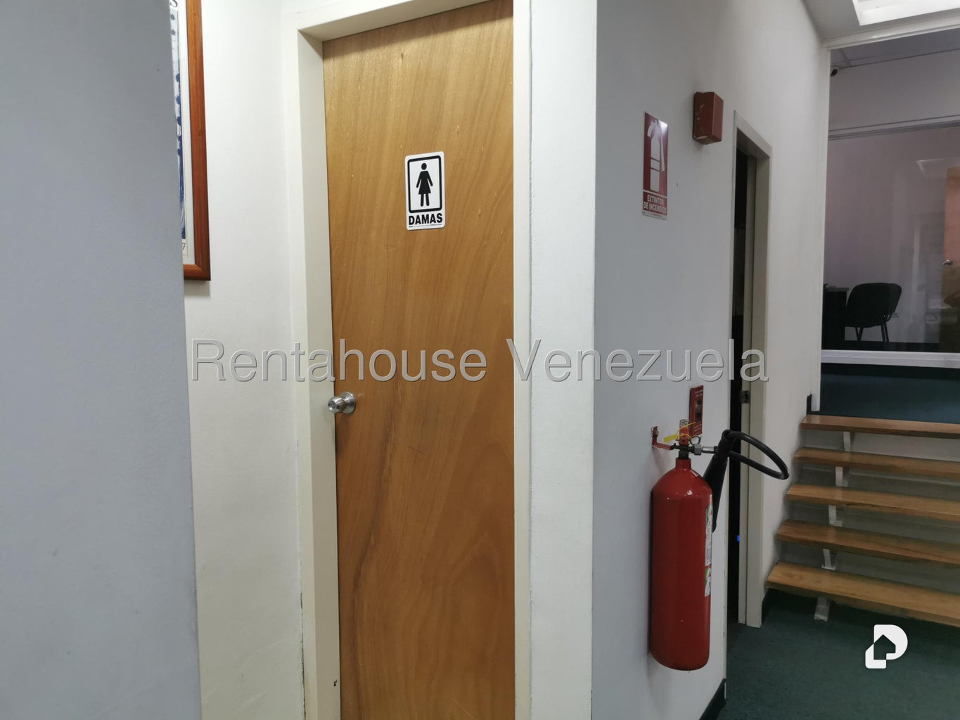 Oficina en La Trinidad, Caracas