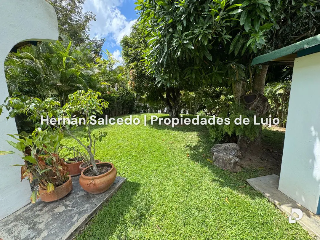 Casa en Cerro Verde, Caracas – 11