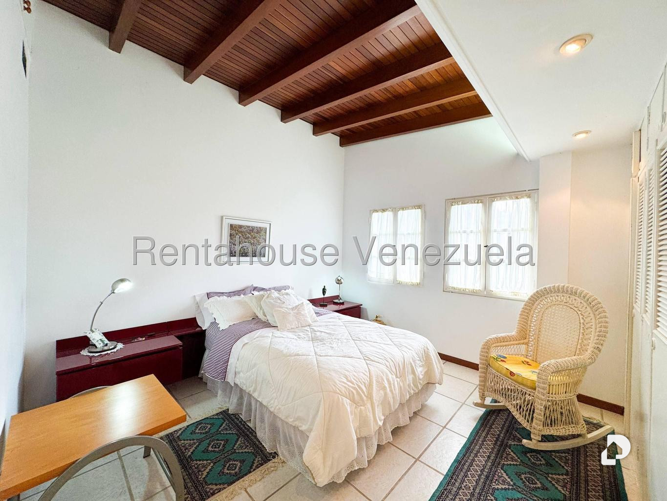 Casa en La Boyera, Caracas – 30