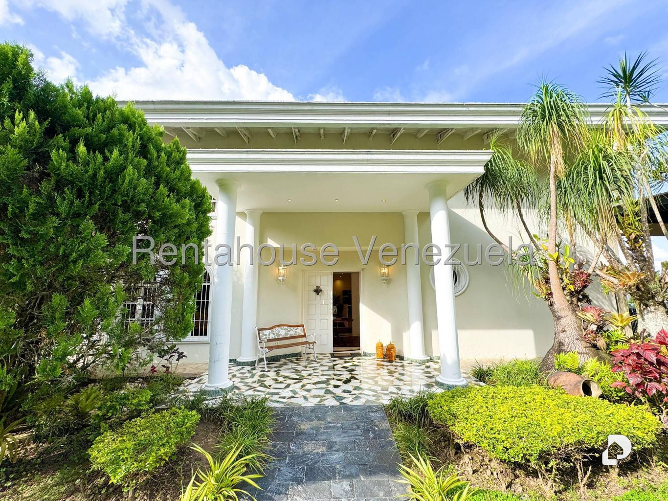 Casa en La Boyera, Caracas – 1