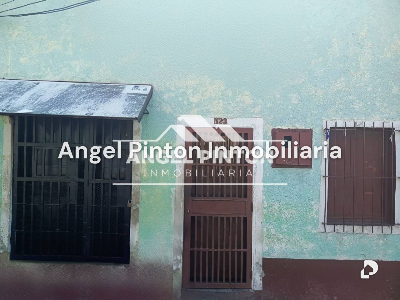 Local comercial en Avenida Principal de los Eucaliptus, Caracas – 2