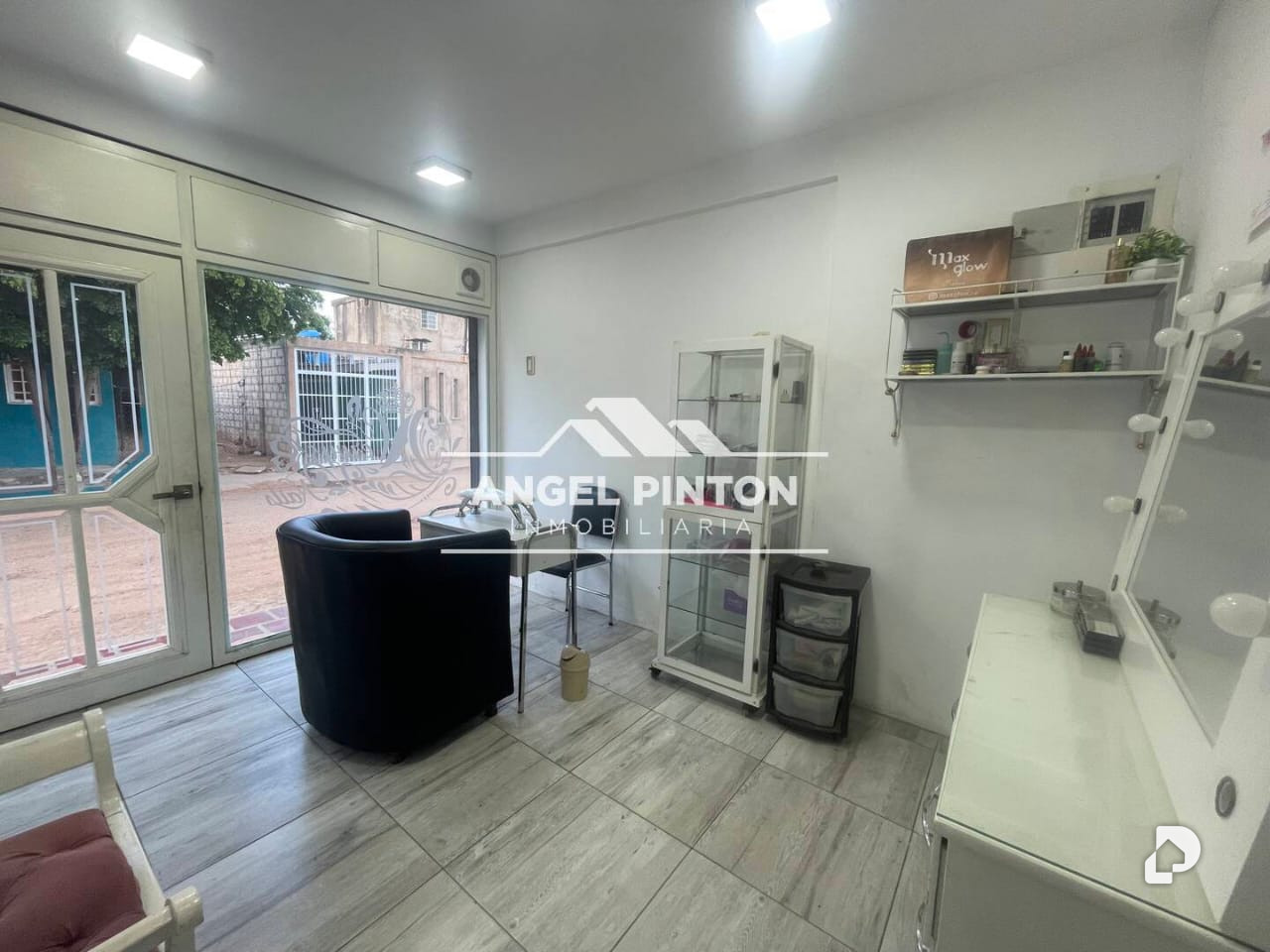 Local comercial en Los Samanes, San Francisco – 8