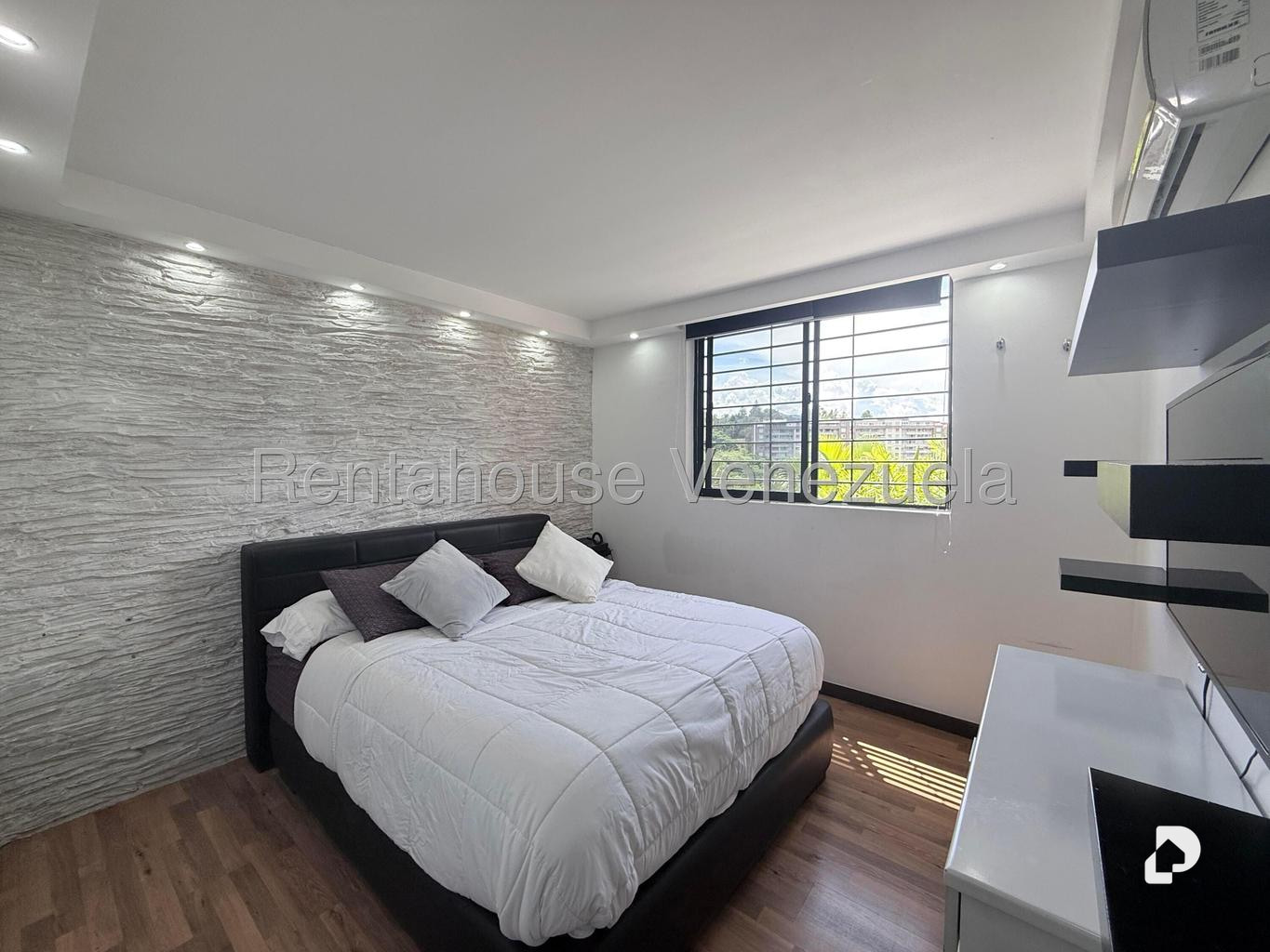 Apartamento en Colinas de La Tahona, Caracas – 11