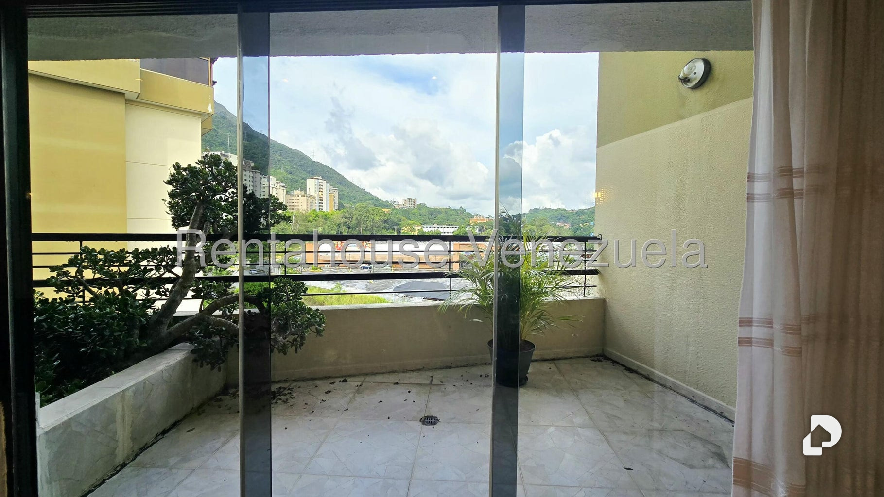 Apartment in Terrazas del Ávila, Caracas – 6