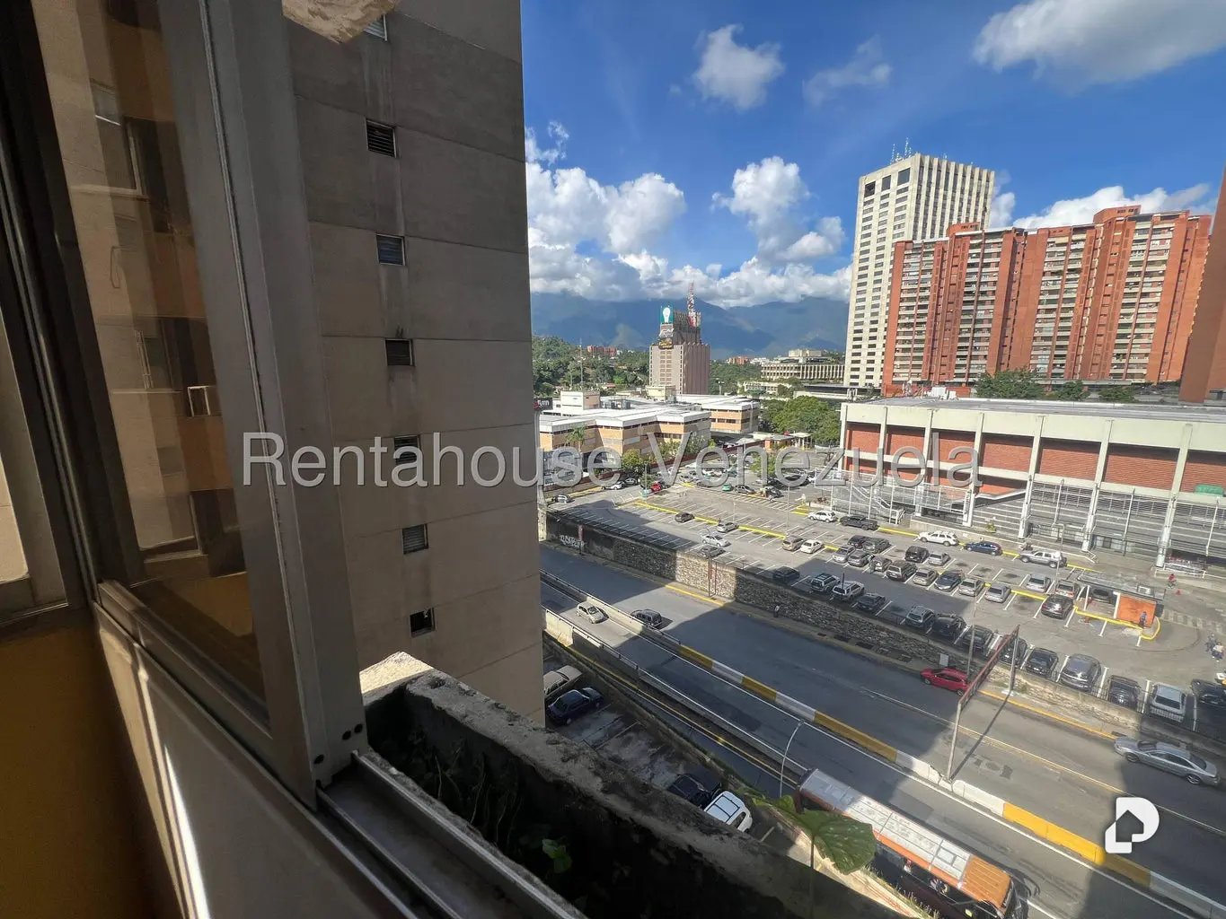 Apartamento en La Ciudadela, Caracas – 11