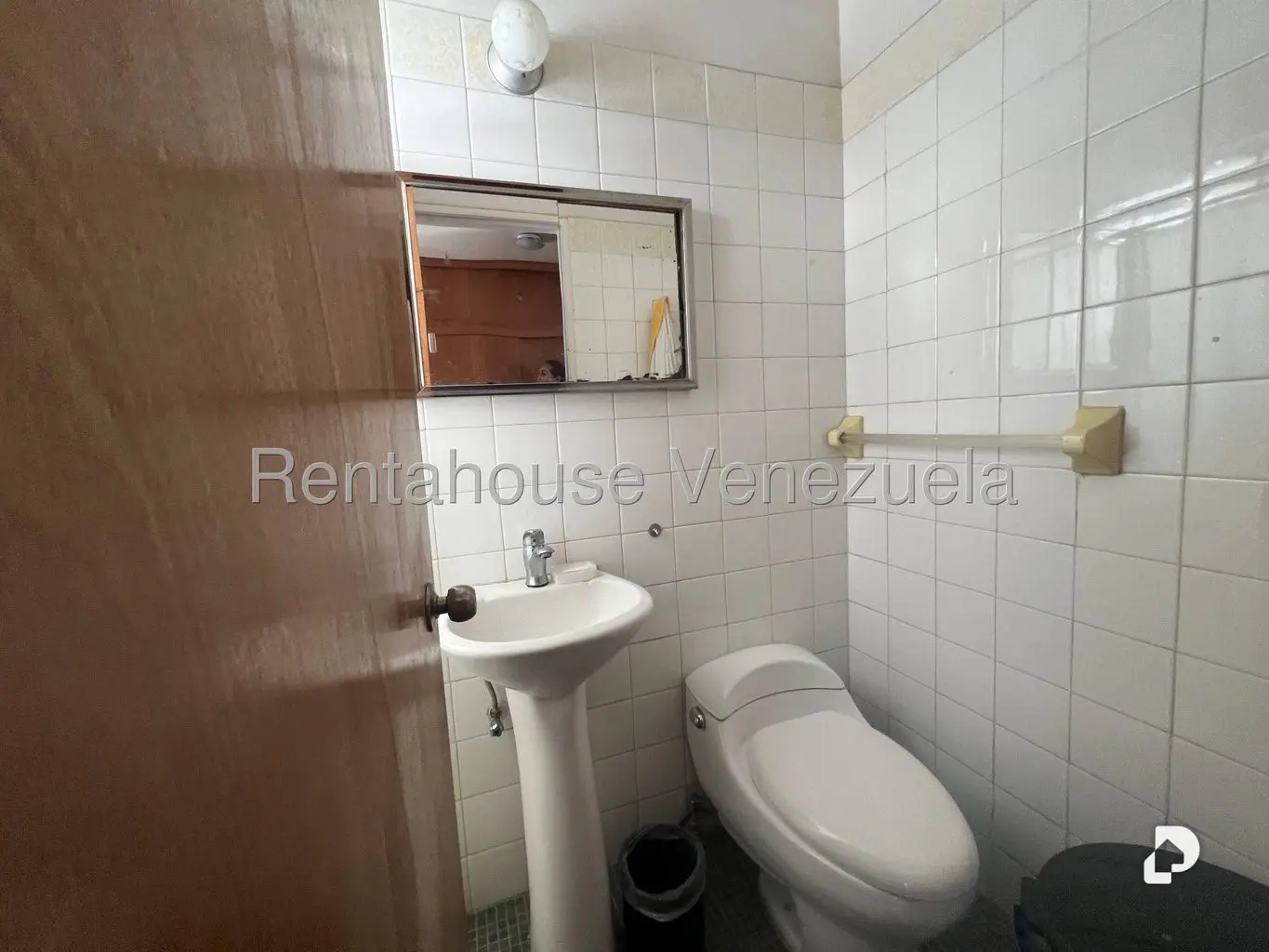 Apartamento en La Ciudadela, Caracas – 18