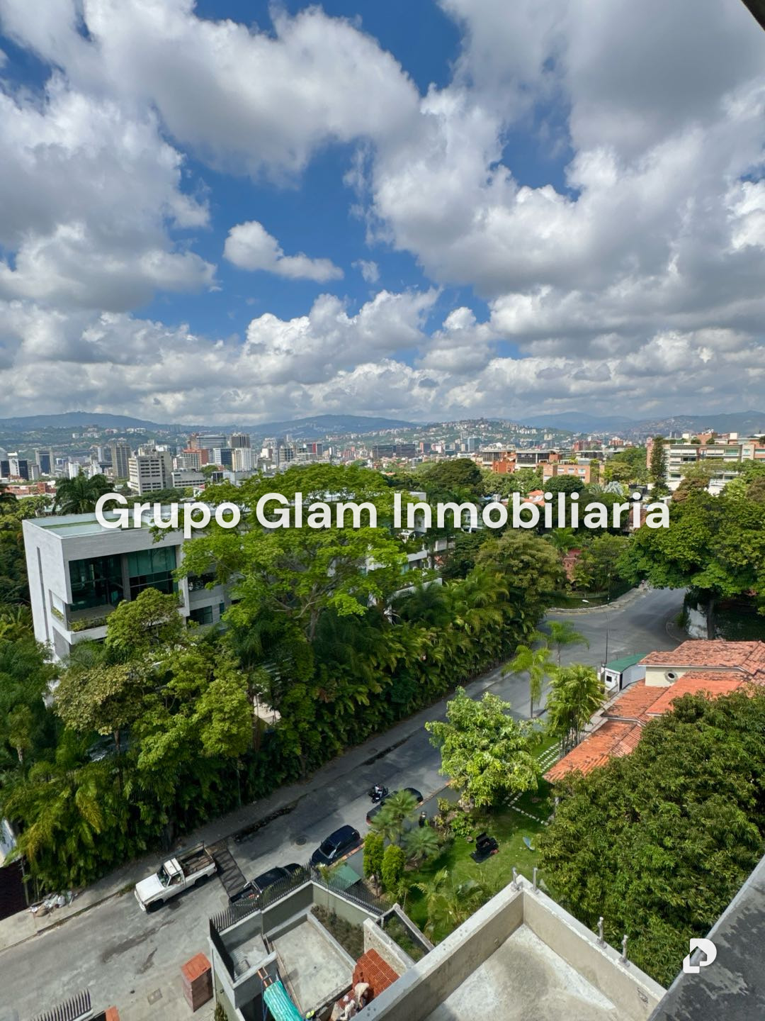 Apartamento en Altamira, Caracas – 28