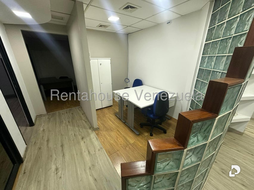Oficina en Chuao, Caracas – 3