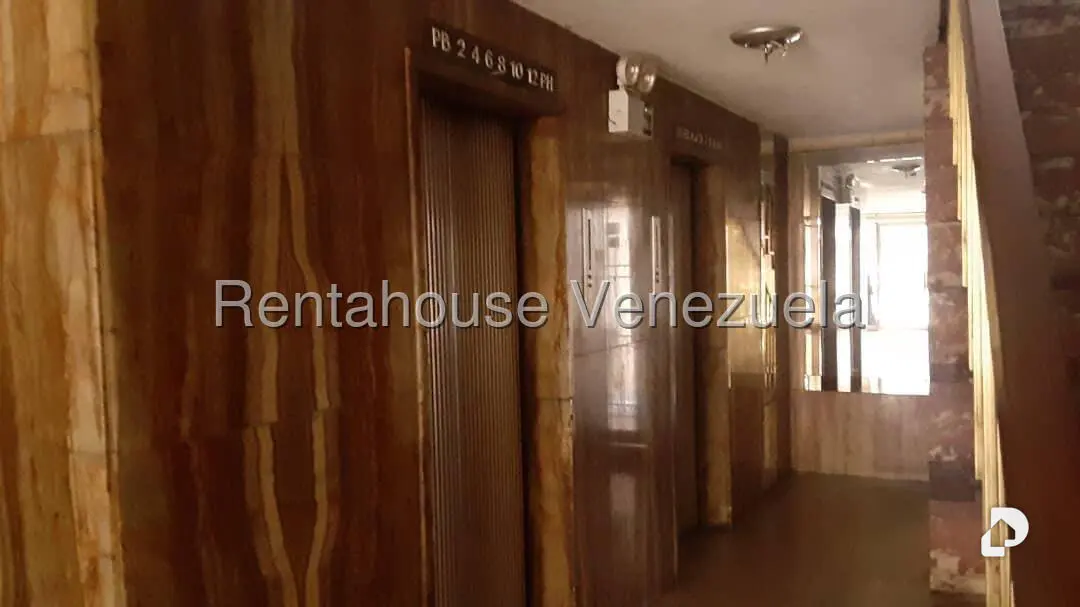 Apartamento en Sabana Grande, Caracas – 16