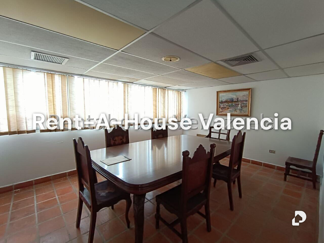 Oficina en Avenida Bolivar Norte, Valencia – 13