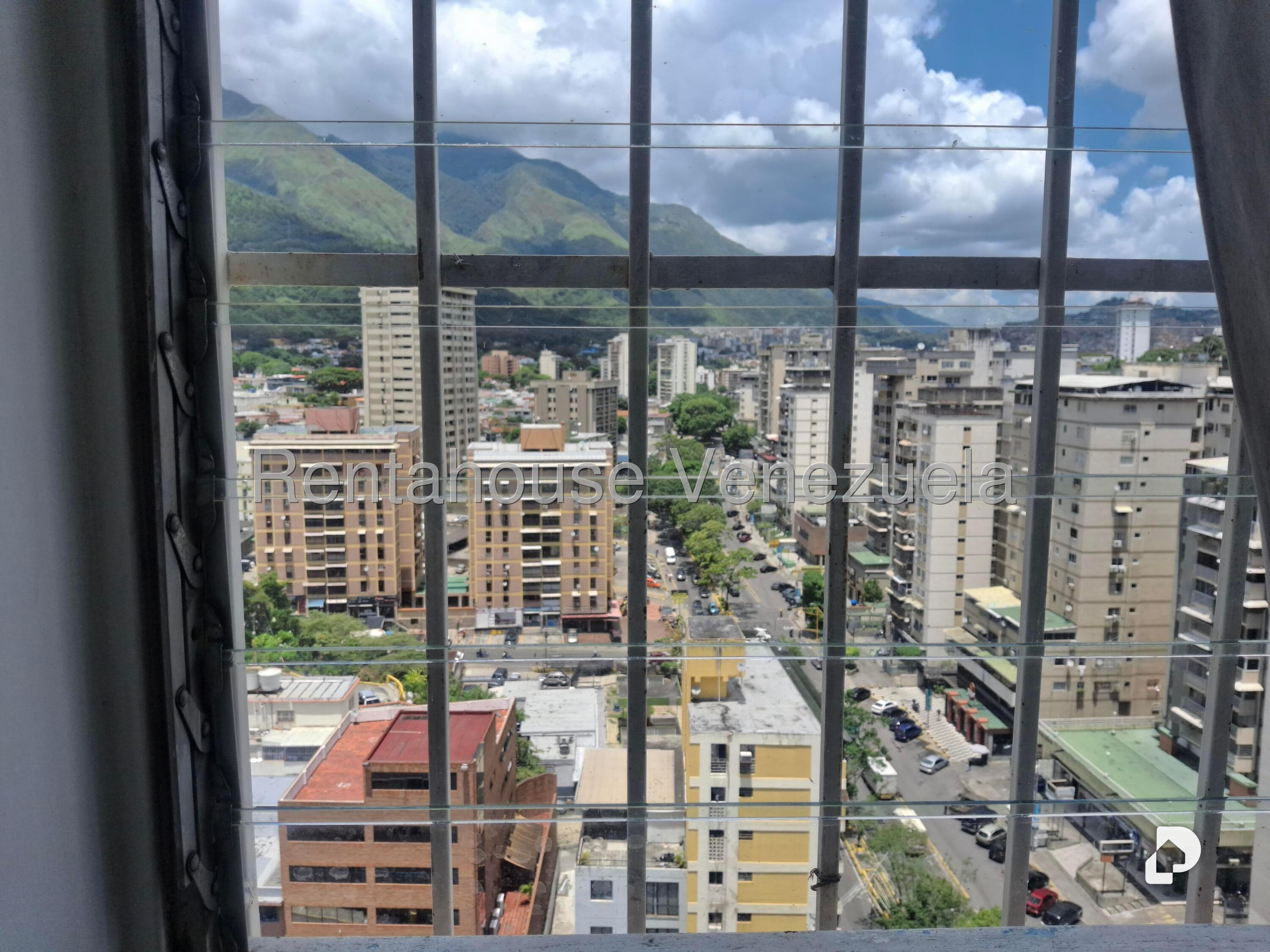 Apartment in Horizonte, Caracas – 22