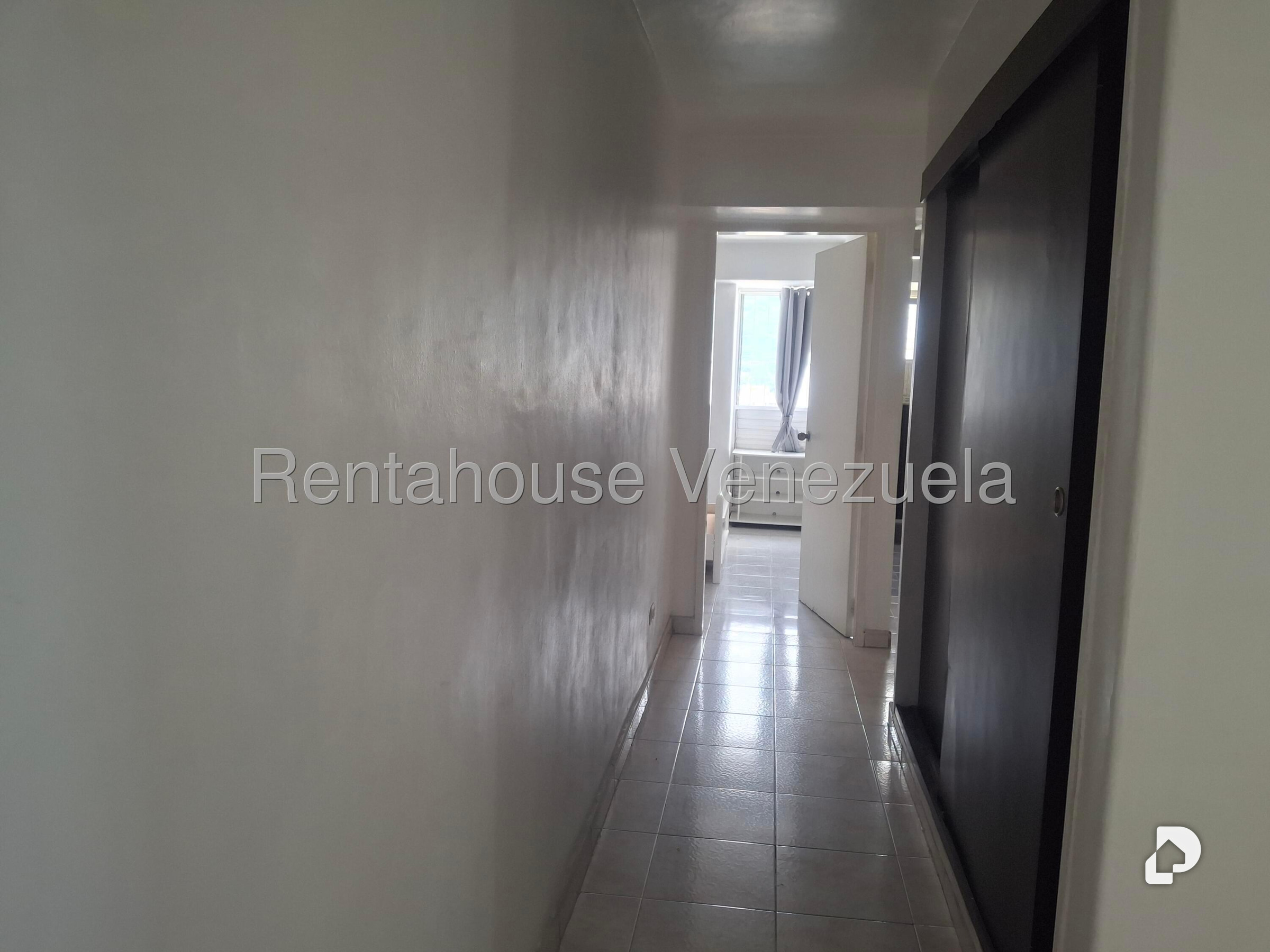 Apartment in Horizonte, Caracas – 12