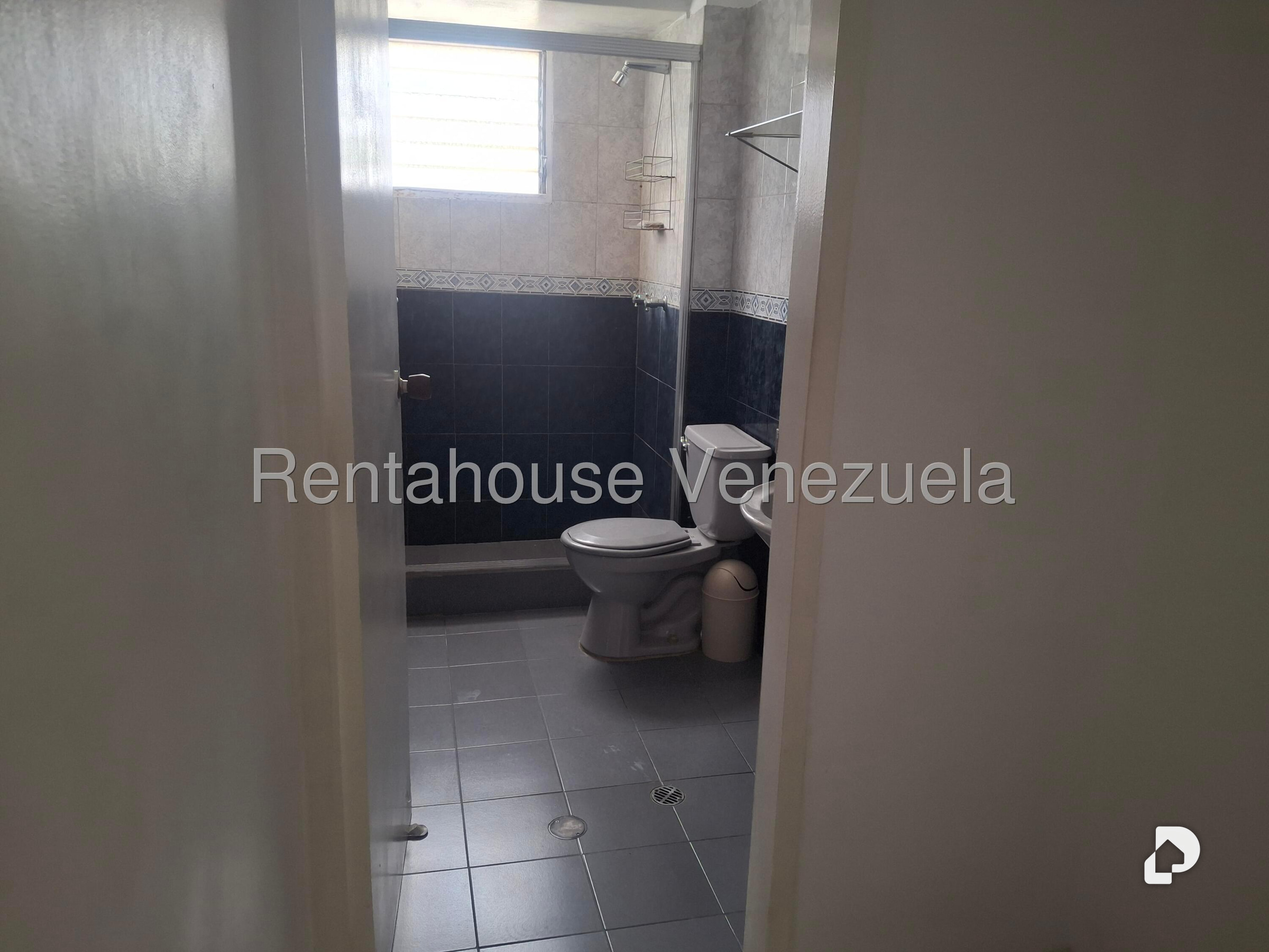 Apartment in Horizonte, Caracas – 24