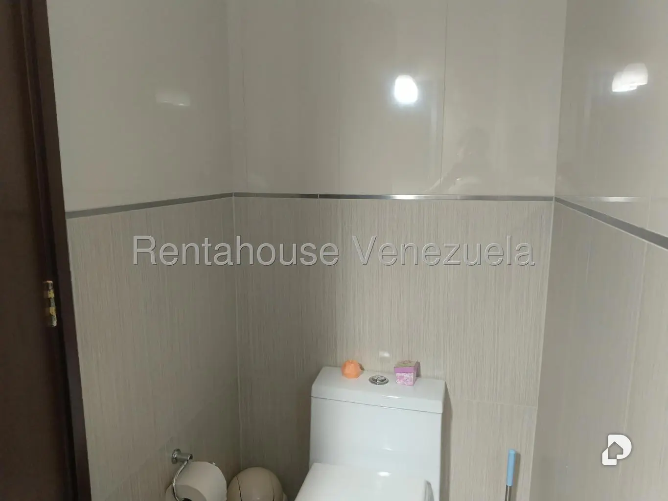 Apartamento en El Cigarral, Caracas – 18