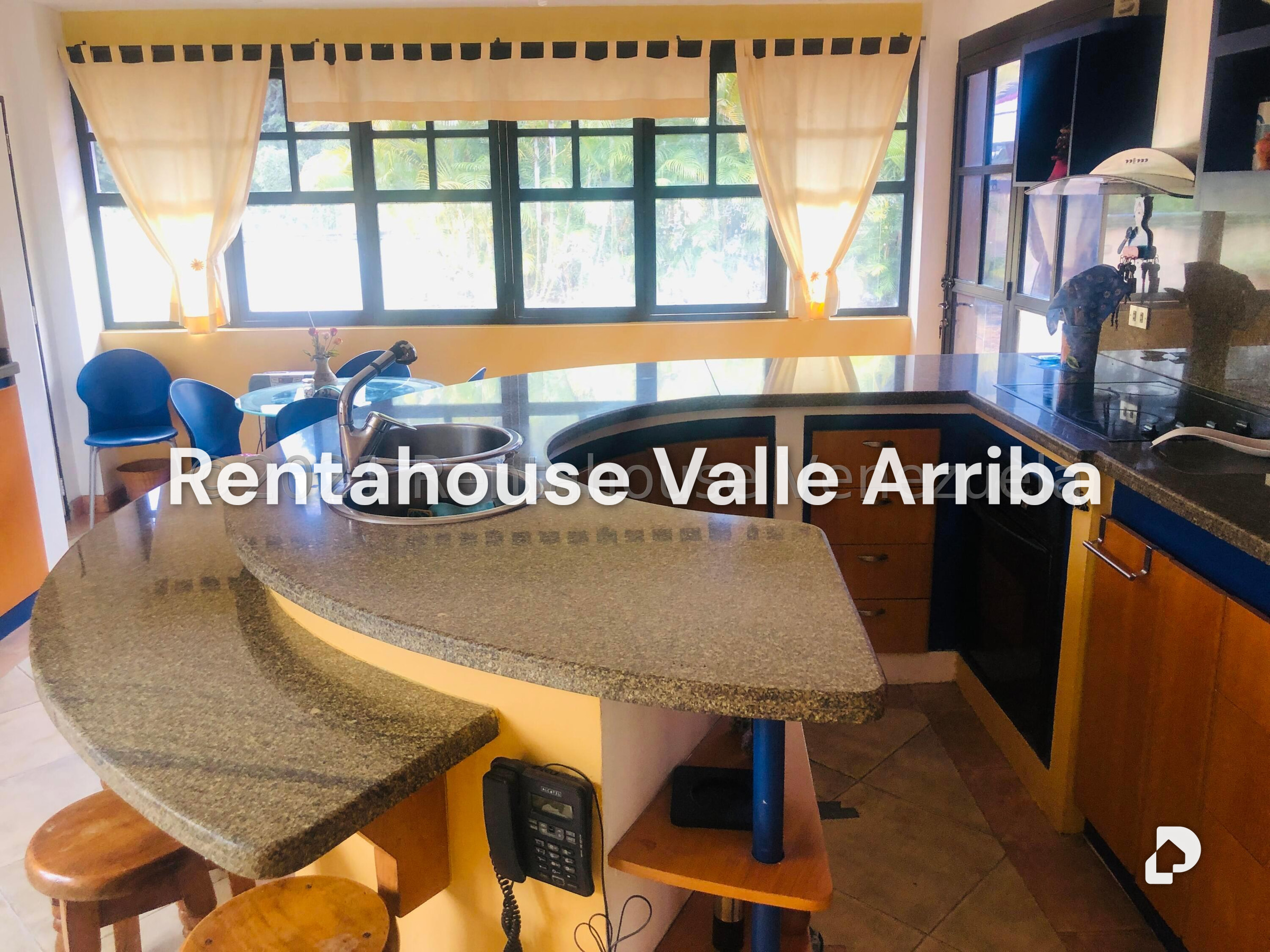 Casa en El Hatillo, Caracas – 23