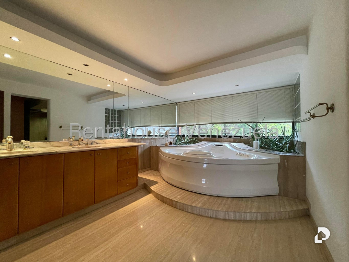 Penthouse en Colinas de Valle Arriba, Caracas – 55