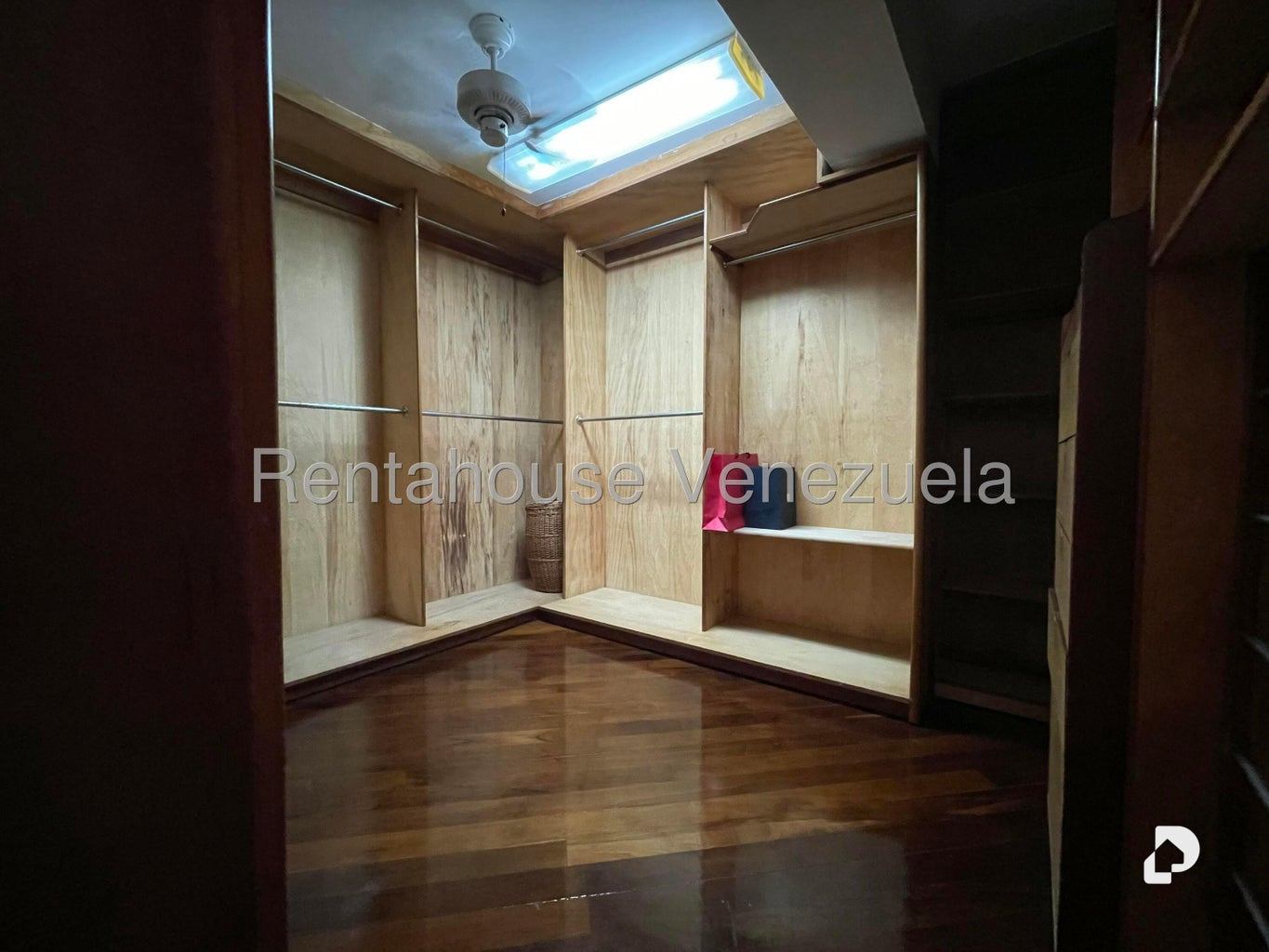Penthouse en Colinas de Valle Arriba, Caracas – 57