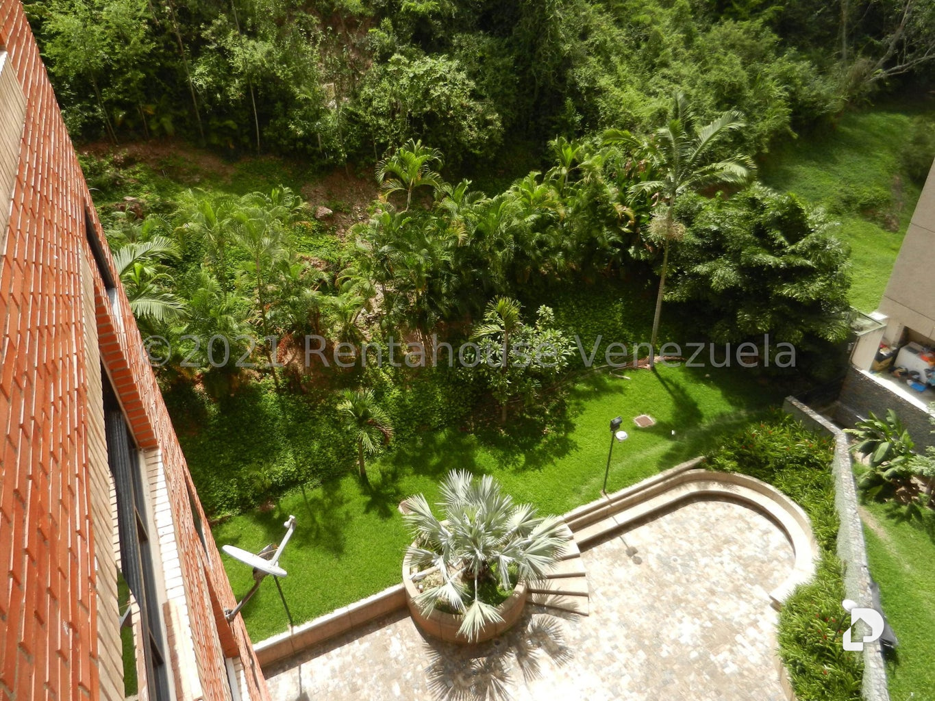 Penthouse en Colinas de Valle Arriba, Caracas – 98