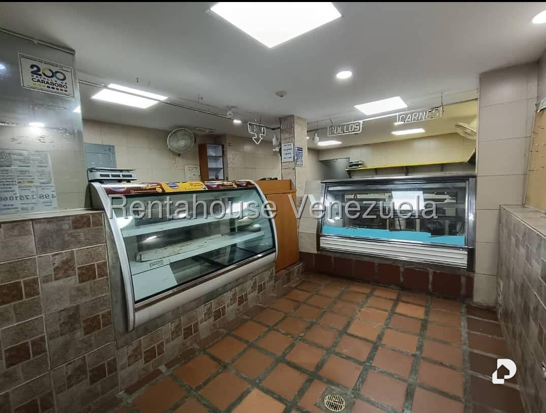 Local comercial en El Valle, Caracas – 4