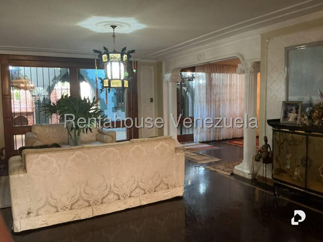 Casa en La Trinidad, Caracas – 10