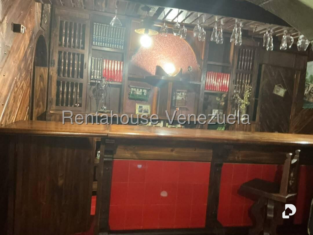 Casa en La Trinidad, Caracas – 23