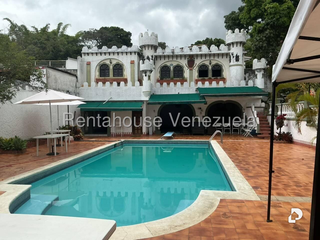 Casa en La Trinidad, Caracas – 19