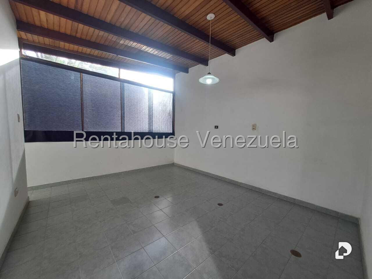 Casa en La Boyera, Caracas – 18