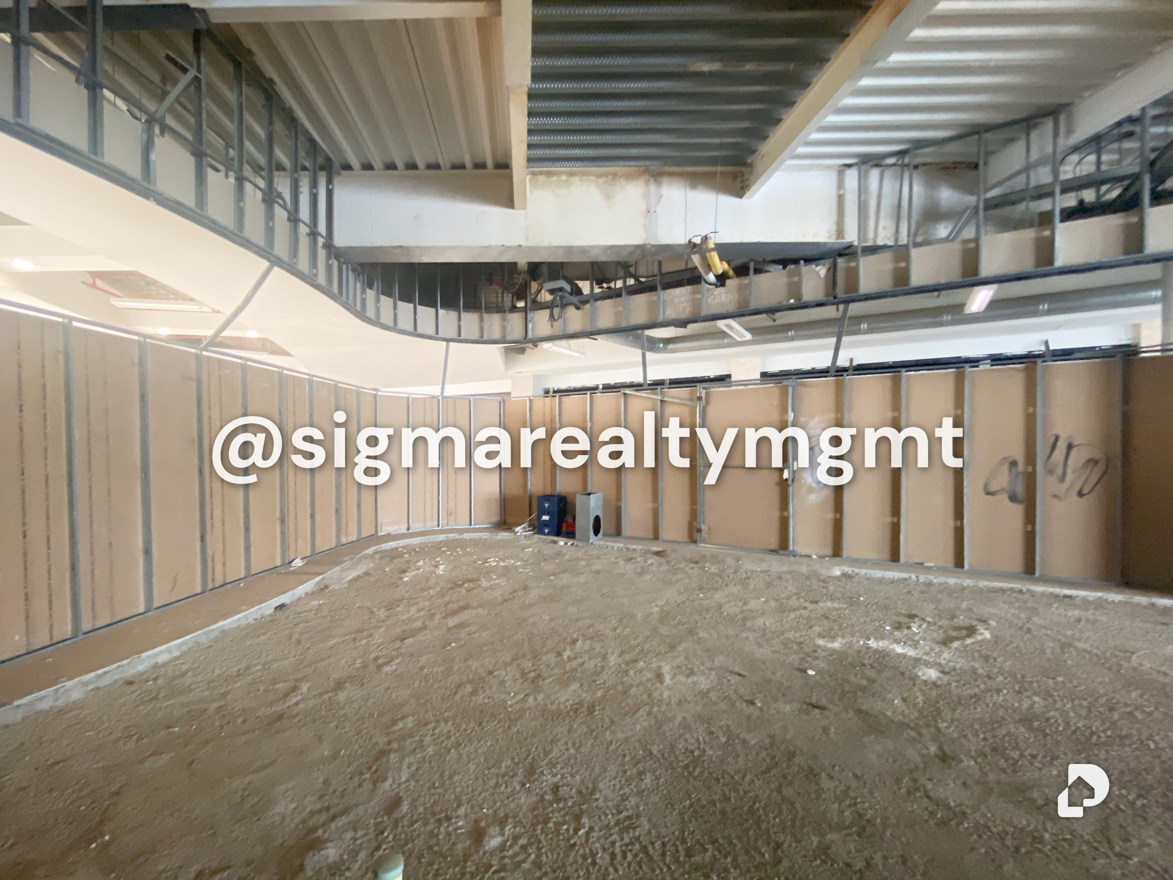 Commercial space in Cerro Verde, Caracas – 6