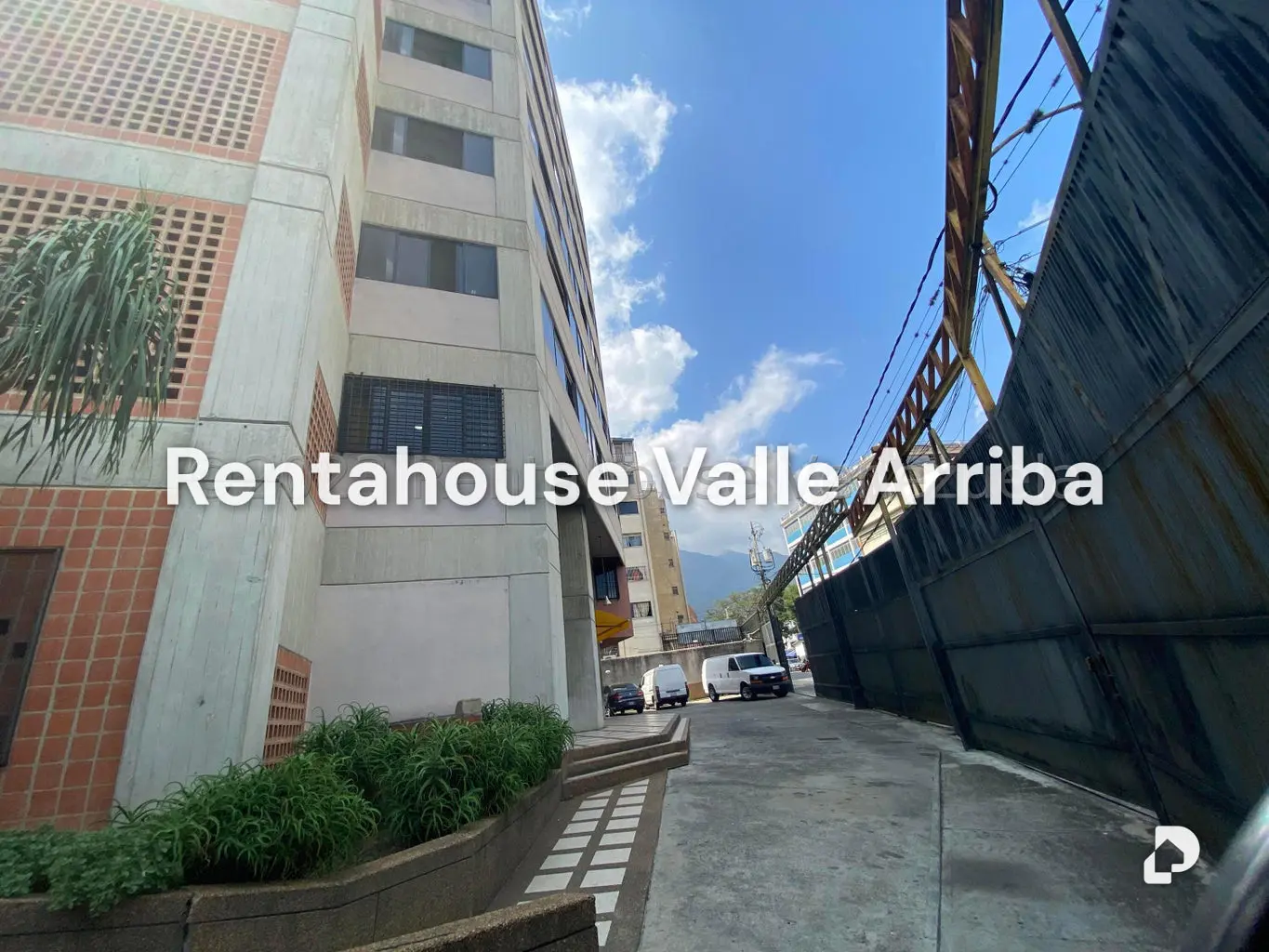 Edificio en Los Dos Caminos, Caracas – 9
