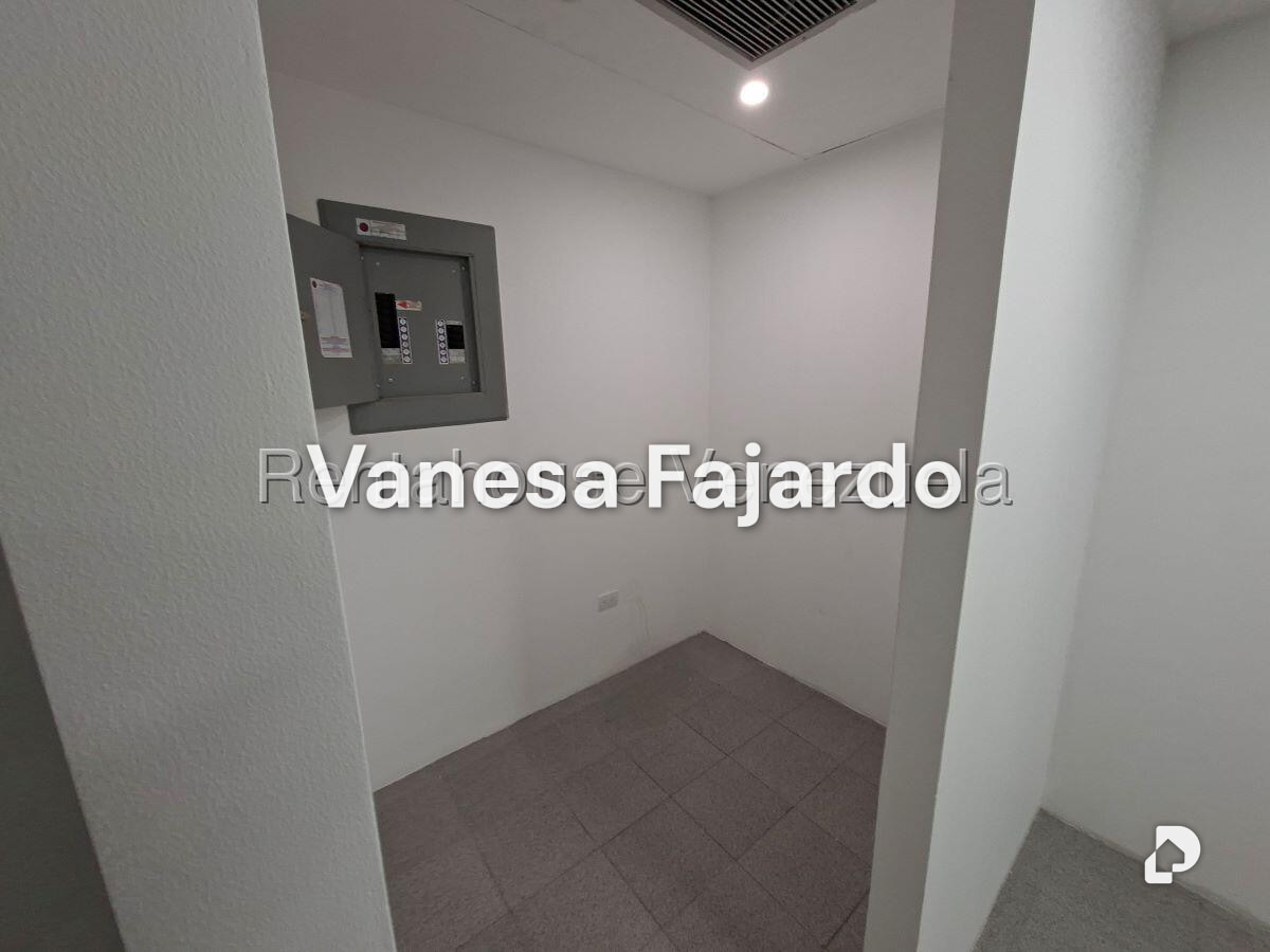 Oficina en Macaracuay, Caracas – 25