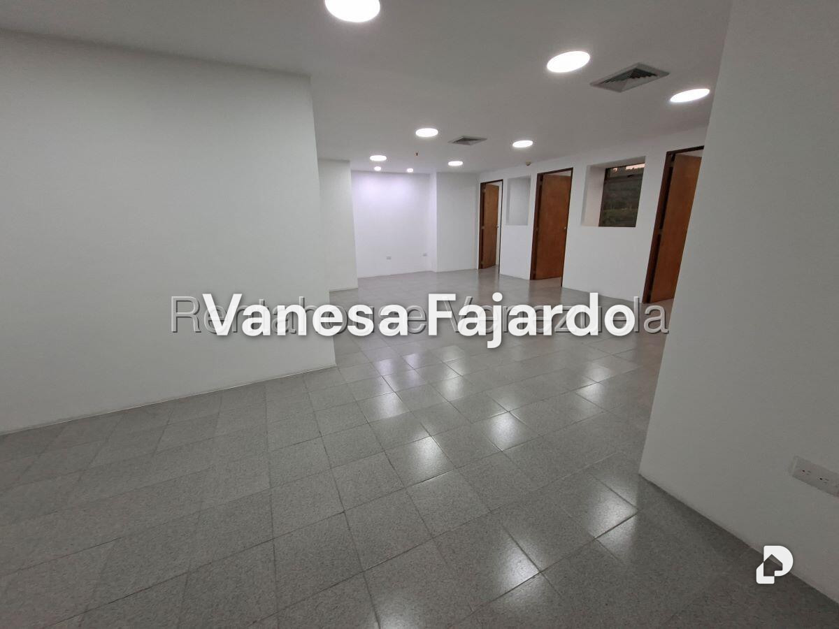 Oficina en Macaracuay, Caracas – 11