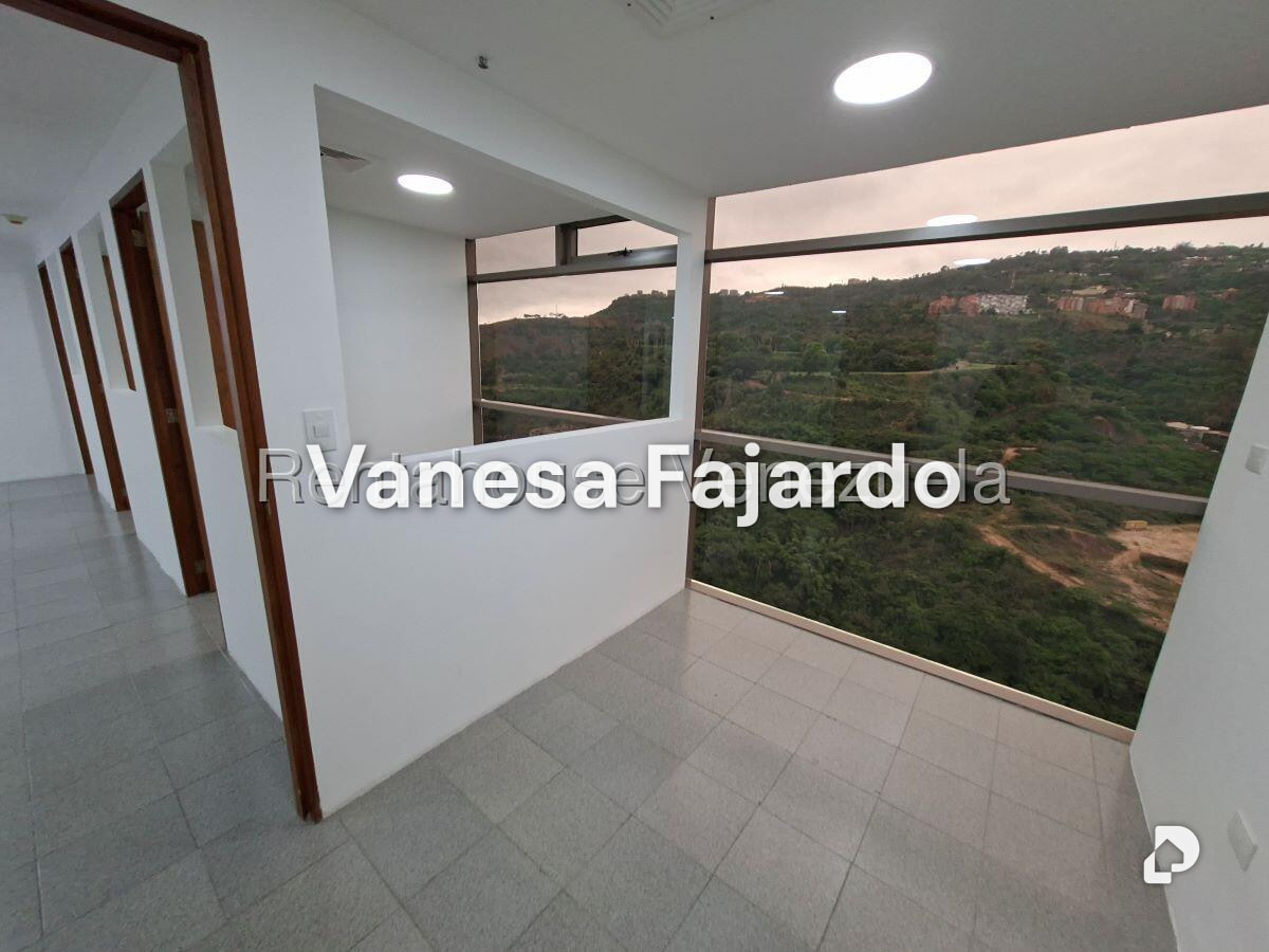 Oficina en Macaracuay, Caracas – 19