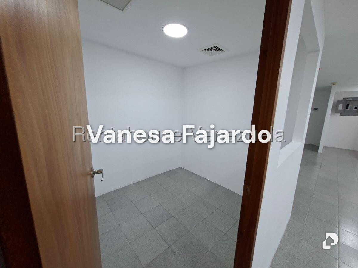 Oficina en Macaracuay, Caracas – 18