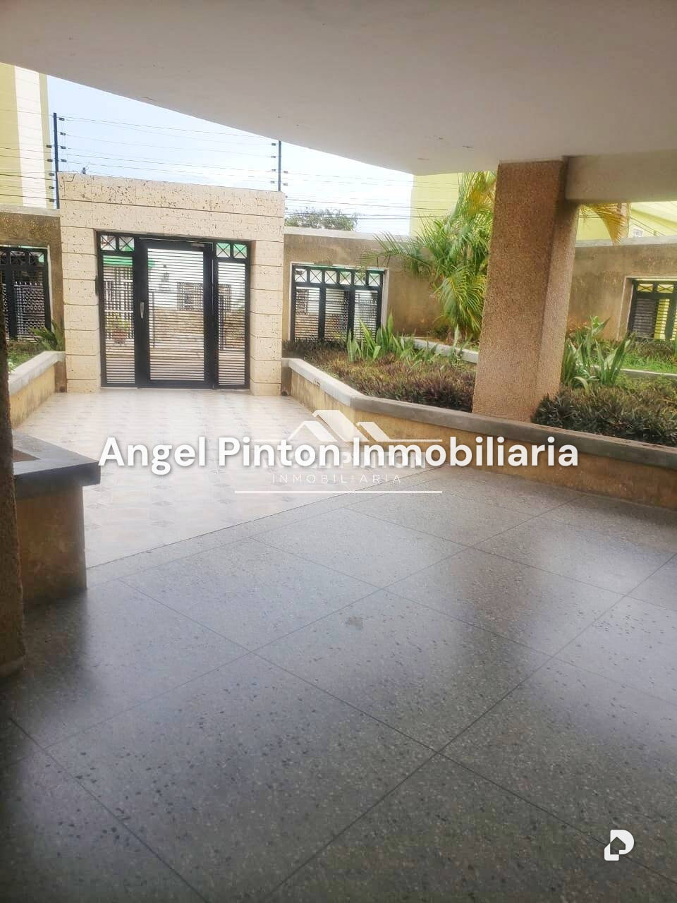 Apartamento en Avenida Las Delicias, Maracaibo – 13