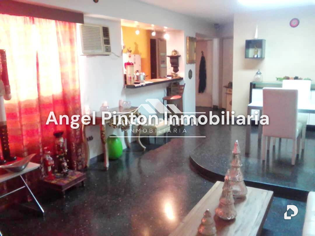 Apartamento en Avenida Las Delicias, Maracaibo – 3