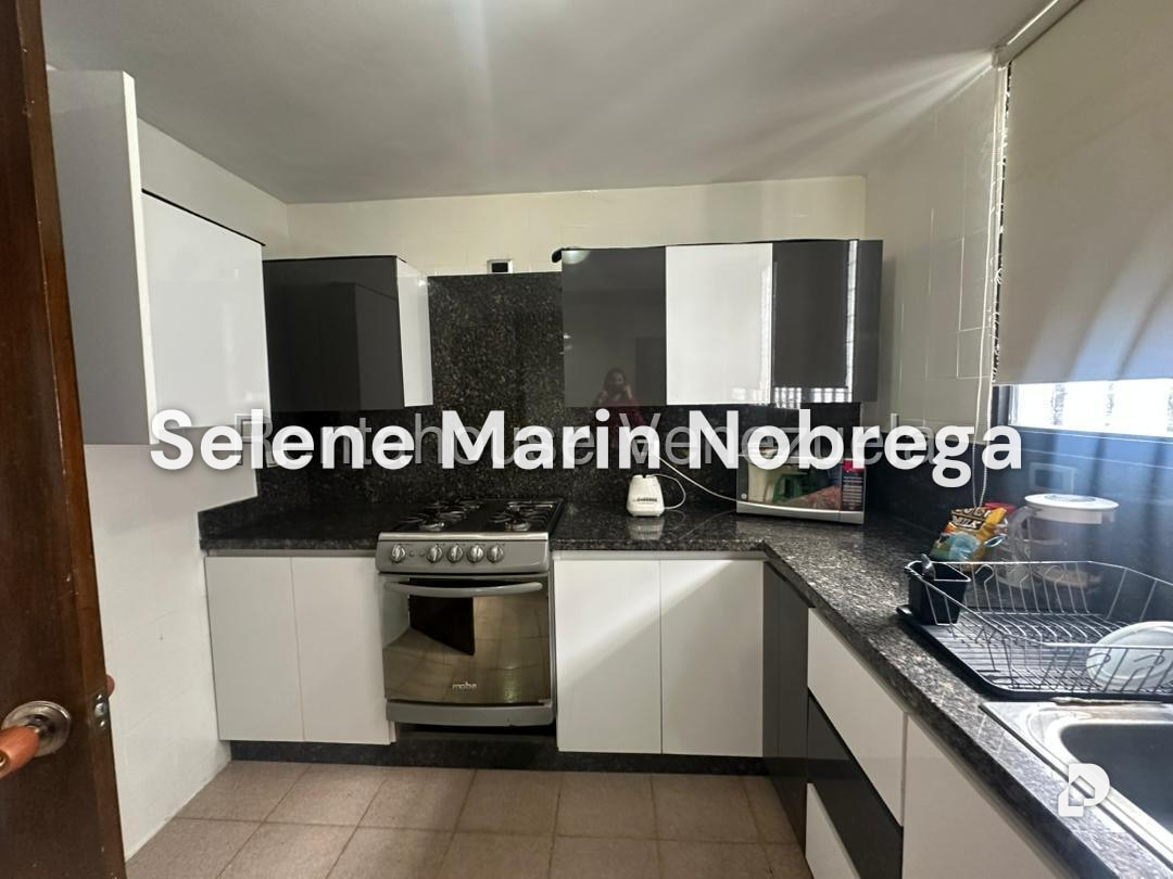 Casa en Santa Fe Sur, Caracas – 17