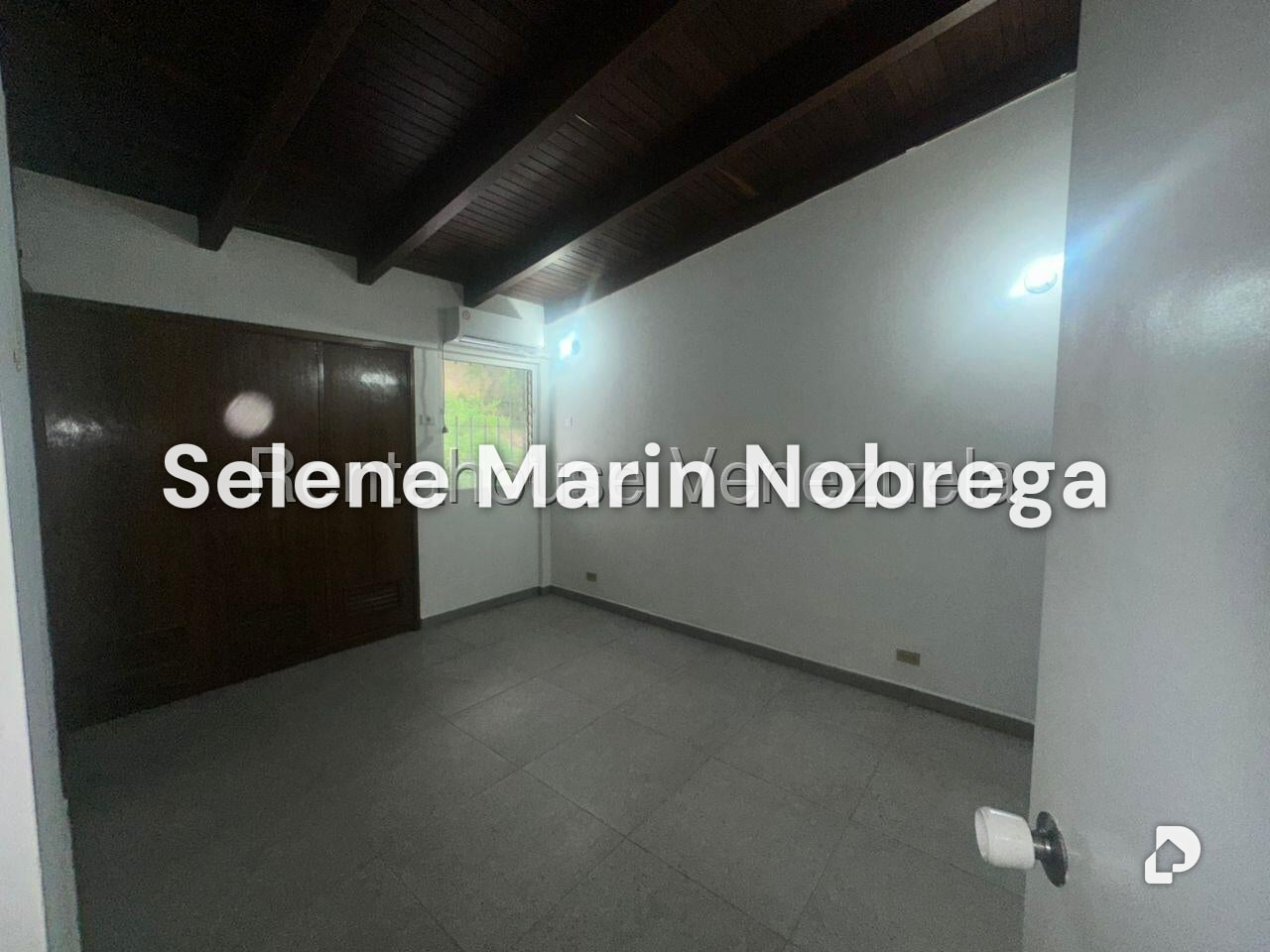Casa en Santa Fe Sur, Caracas – 26