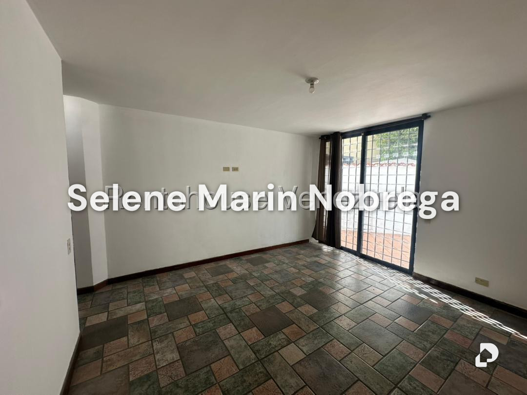 Casa en Santa Fe Sur, Caracas – 8