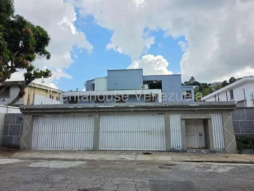 Casa en El Cafetal, Caracas - 1