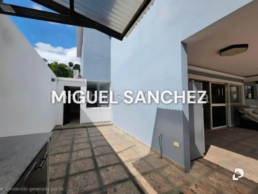 Casa en El Cafetal, Caracas – 19