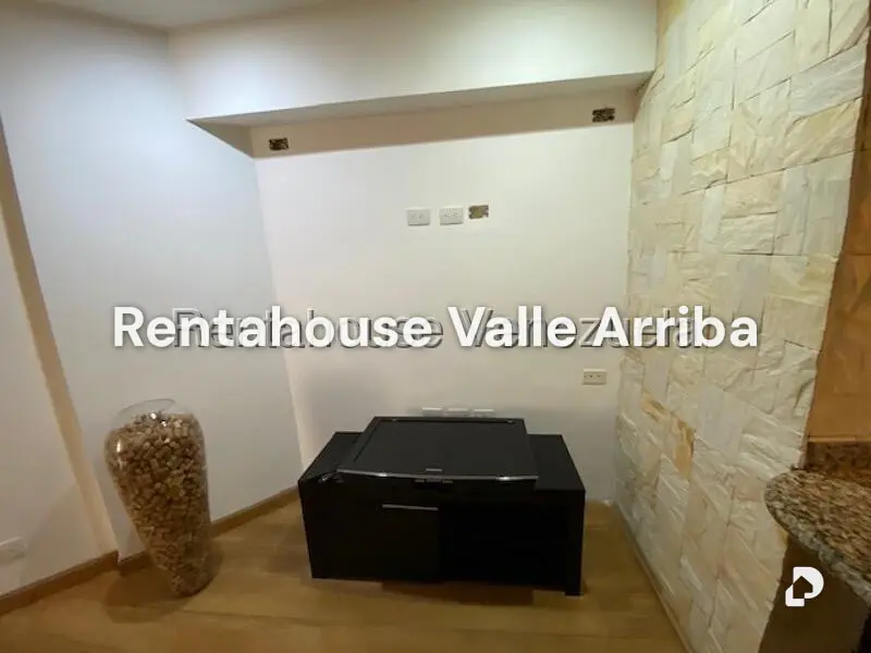 Apartamento en Los Naranjos de las Mercedes, Caracas – 14